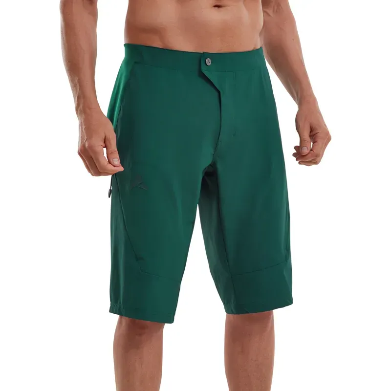 Altura Esker Trail Shorts in Green