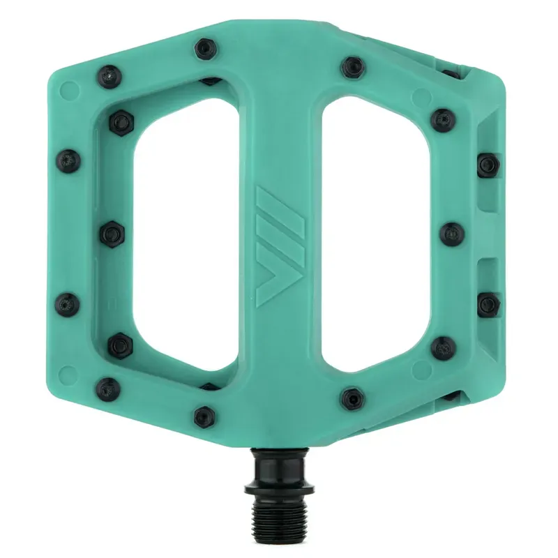 DMR V11 Pedal in Turquoise Green