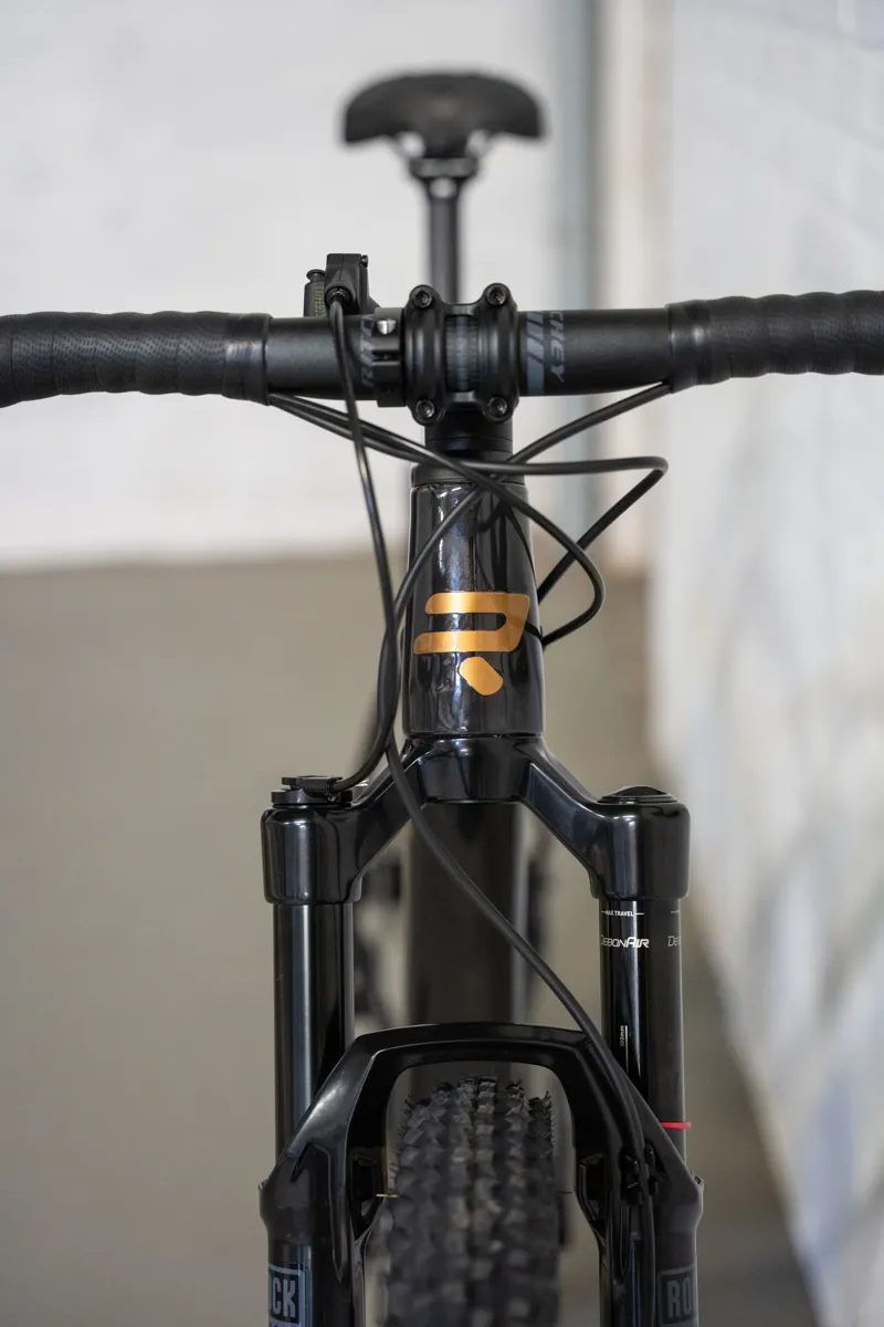 Ridley Ignite GTX Sram Rival 1x11 with RockShox Recon Gold suspension fork in Black-10