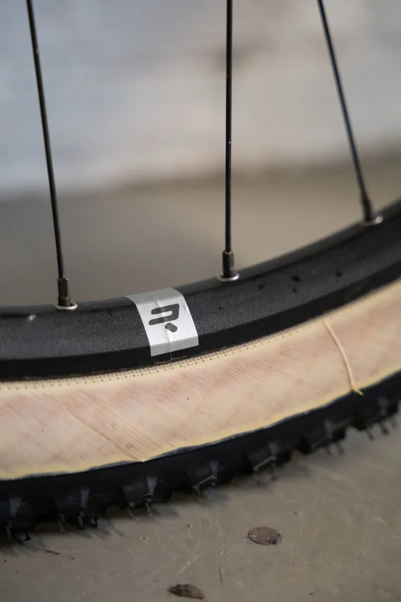 Ridley Ignite GTX with Sram Apex 1x11 Speed in Mustard Yellow-11