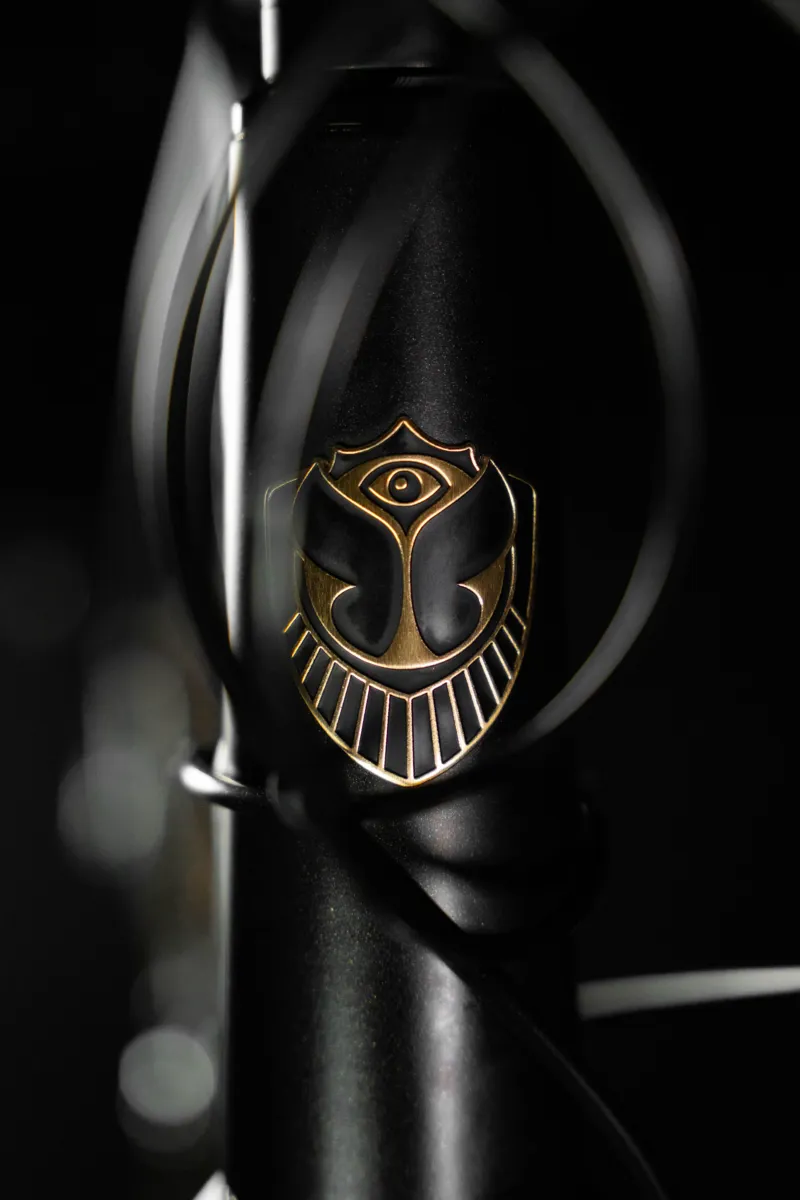 Ridley Invenio Gravel Alu in Black - GRX400 2x10-1