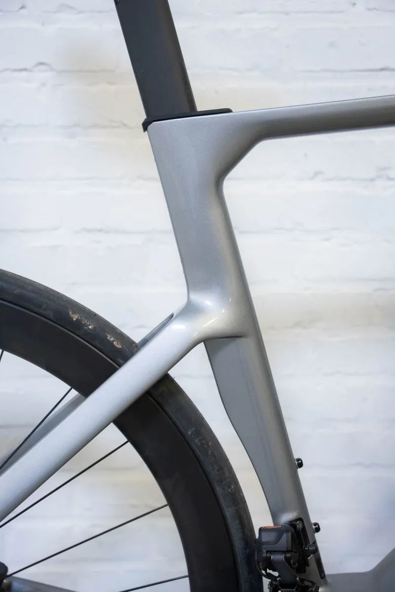 Ridley Noah 3.0 in Empress Grey Metallic - Shimano 105 - 2x12-3