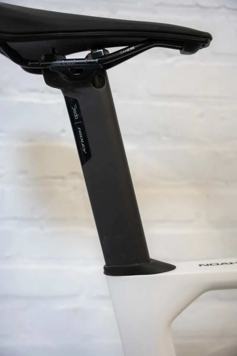 Ridley Noah 3.0 in Pearl White - Shimano 105 - 2x12-4