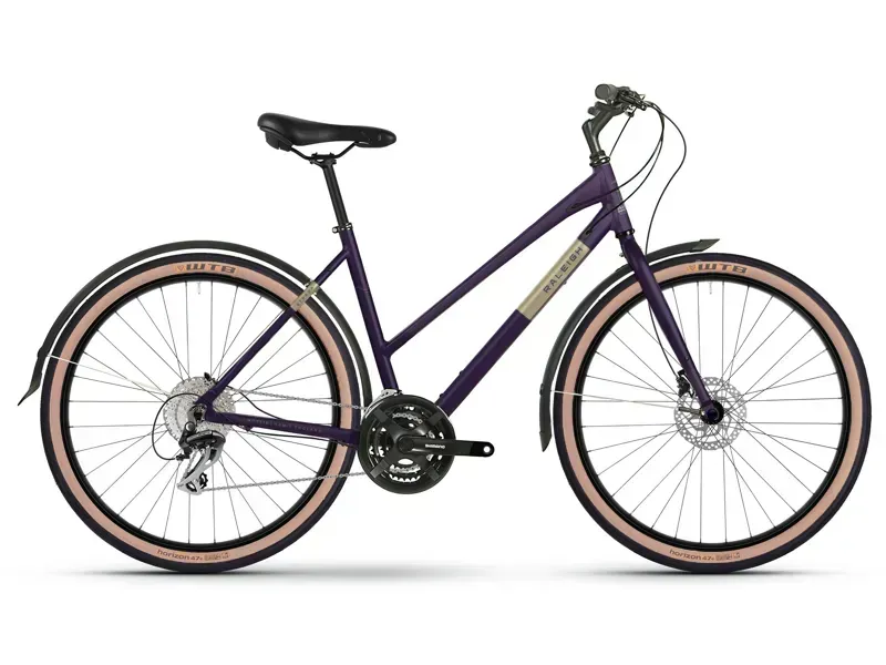 Raleigh Strada City Hybrid Bike in Aubergine Purple/Sandstone Gold